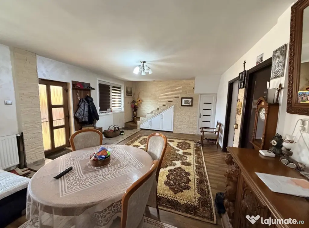 Casa P+M, teren 484 mp, POPOVENI
