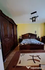 Vând mobilă dormitor pat dublu-1,80 m