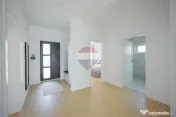 Casă modernă cu 4 camere de închiriat, în Sântandrei 