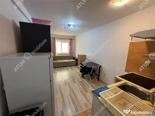Garsoniera mobilata si utilata situata in zona Broscarie din