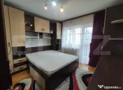 Apartament spatios 80mp cu 3 camere decomandate