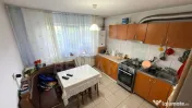 De vanzare casa tip duplex Piata Chiriac 222mp