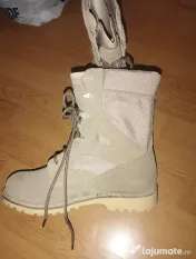 bocanci militari