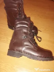 bocanci militari