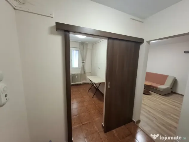 Închiriez apartament 2 camere Titan