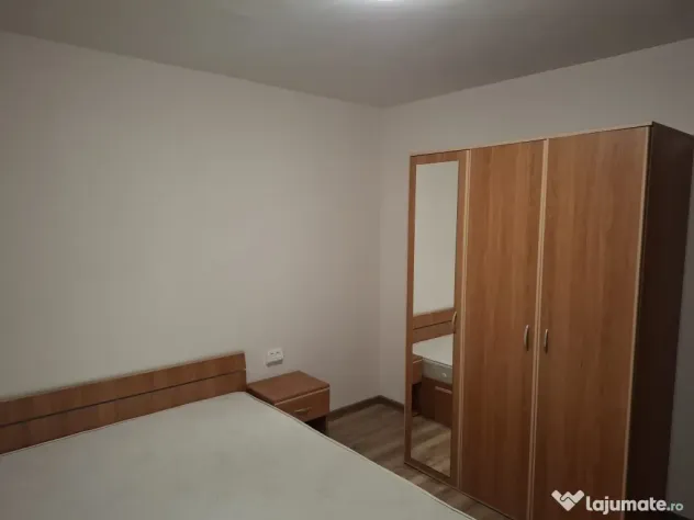 Închiriez apartament 2 camere Titan