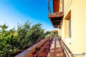 Vila luminoasa, curte individuala, priveliste panoramica spr 