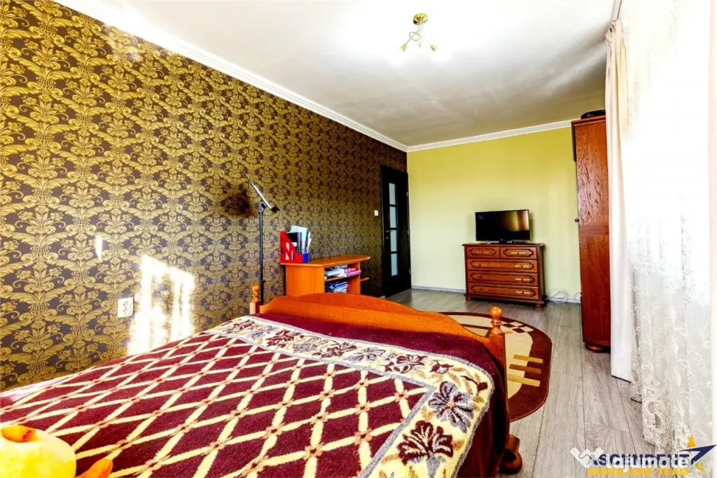 Vila luminoasa, curte individuala, priveliste panoramica spr - Brasov (Brasov)