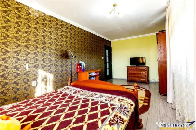 Vila luminoasa, curte individuala, priveliste panoramica spr - Brasov (Brasov)