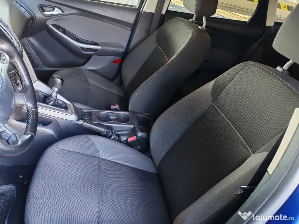 Ford Focus mk3 break FACELIFT