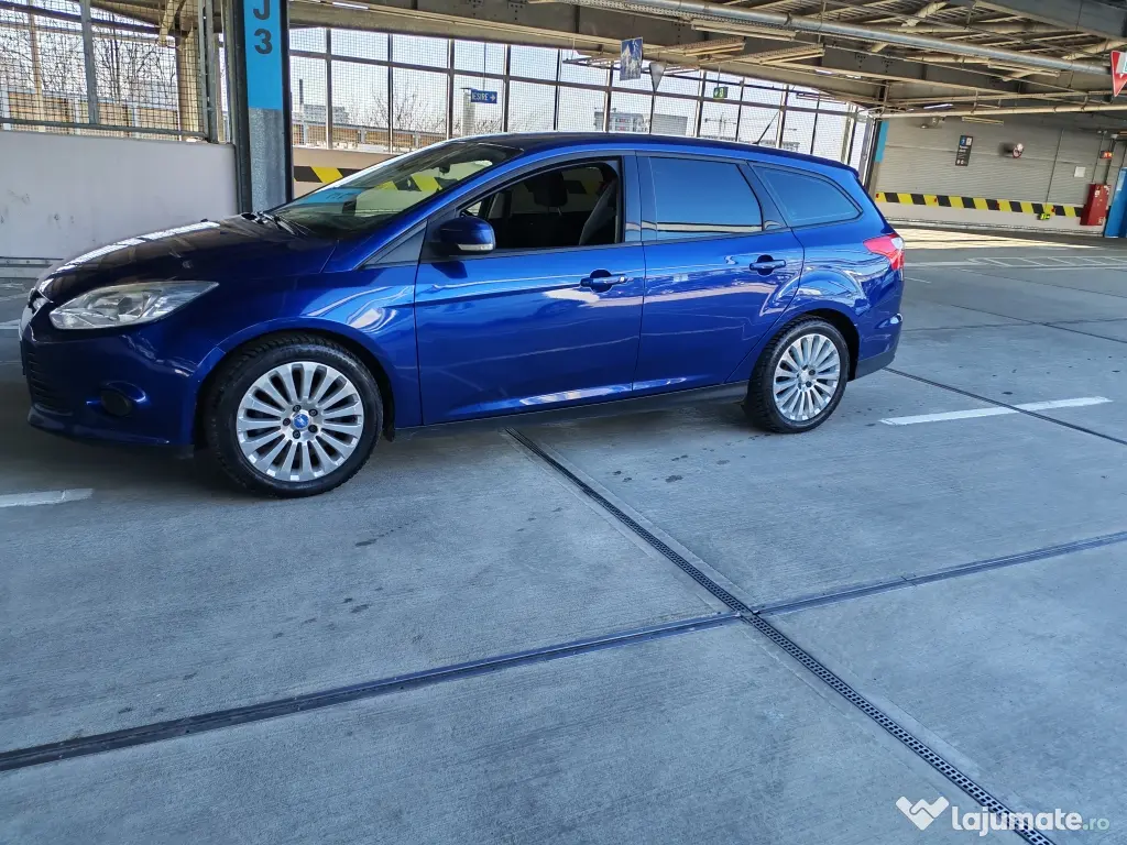 Ford Focus mk3 break FACELIFT