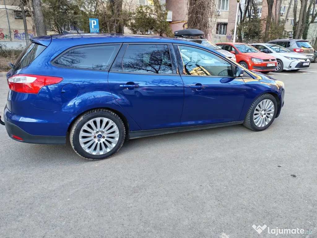 Ford Focus mk3 break FACELIFT