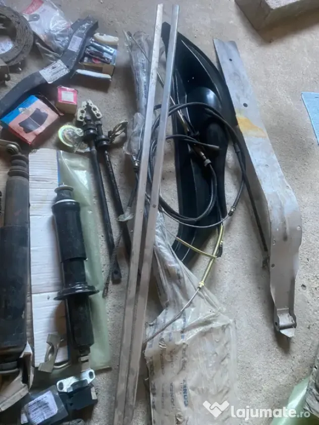 Vand lot piese dacia 1300 si 1310