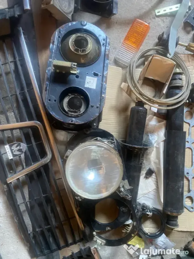 Vand lot piese dacia 1300 si 1310