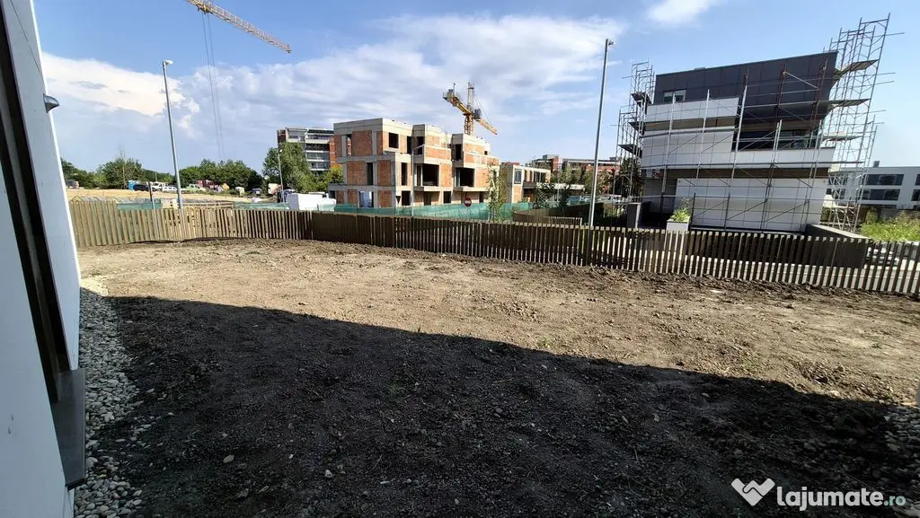 Apartament 3 camere cu grădină, prima închiriere – G...