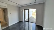 Apartament 3 camere cu grădină, prima închiriere – G...