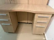 Masă manichiură/ birou 