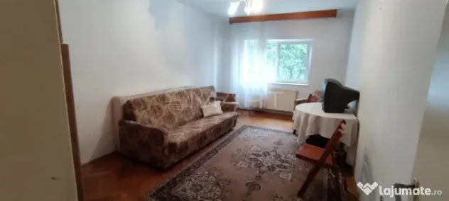 Apartament 3 camere zona Livada Postei