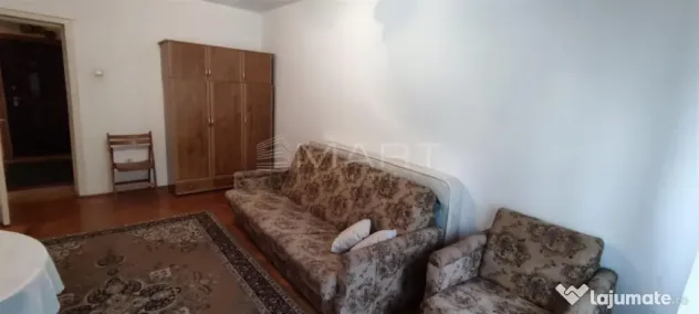 Apartament 3 camere zona Livada Postei