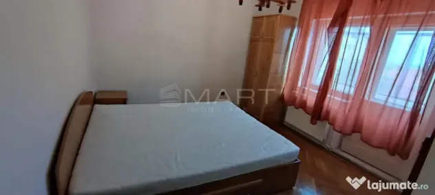 Apartament 3 camere zona Livada Postei