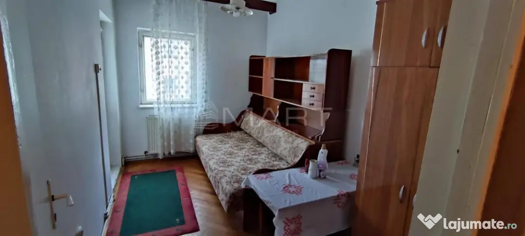 Apartament 3 camere zona Livada Postei
