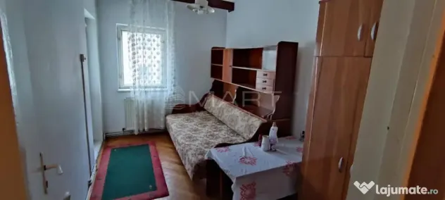 Apartament 3 camere zona Livada Postei