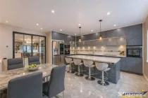 FILM 3D! Vila high tech, cu semineu, terase,jacuzzi, 151 mp