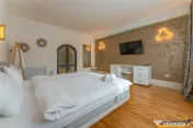 FILM 3D! Vila high tech, cu semineu, terase,jacuzzi, 151 mp