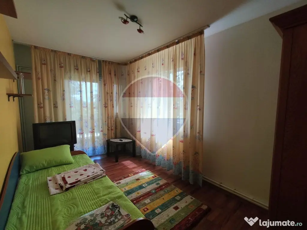 Casă de vânzare in Tărtășești / DN7, 190 mp, 5 came...