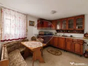 Casă de vânzare in Tărtășești / DN7, 190 mp, 5 came...