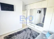 Apartament cu 3 camere, gradina, loc de parcare, zona Valea 