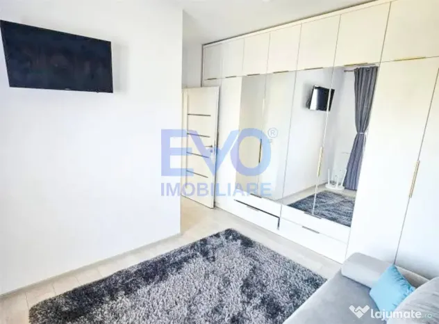 Apartament cu 3 camere, gradina, loc de parcare, zona Valea
