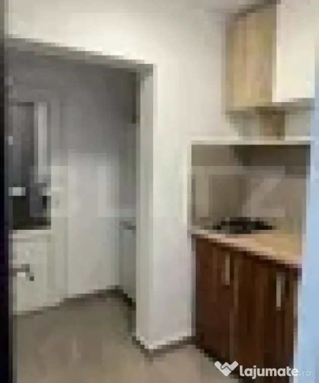 Garsoniera cocheta de inchiriat in zona ISR Rasnov