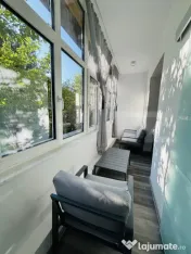 Prima închiriere! Apartament 2 camere, parcare și spații 