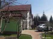 Vila- P E 4 Camere , 2 bai- Sanpetru Brasov 