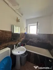 Apartament 2 camere de vanzare in zona City Park Mall | Etaj 