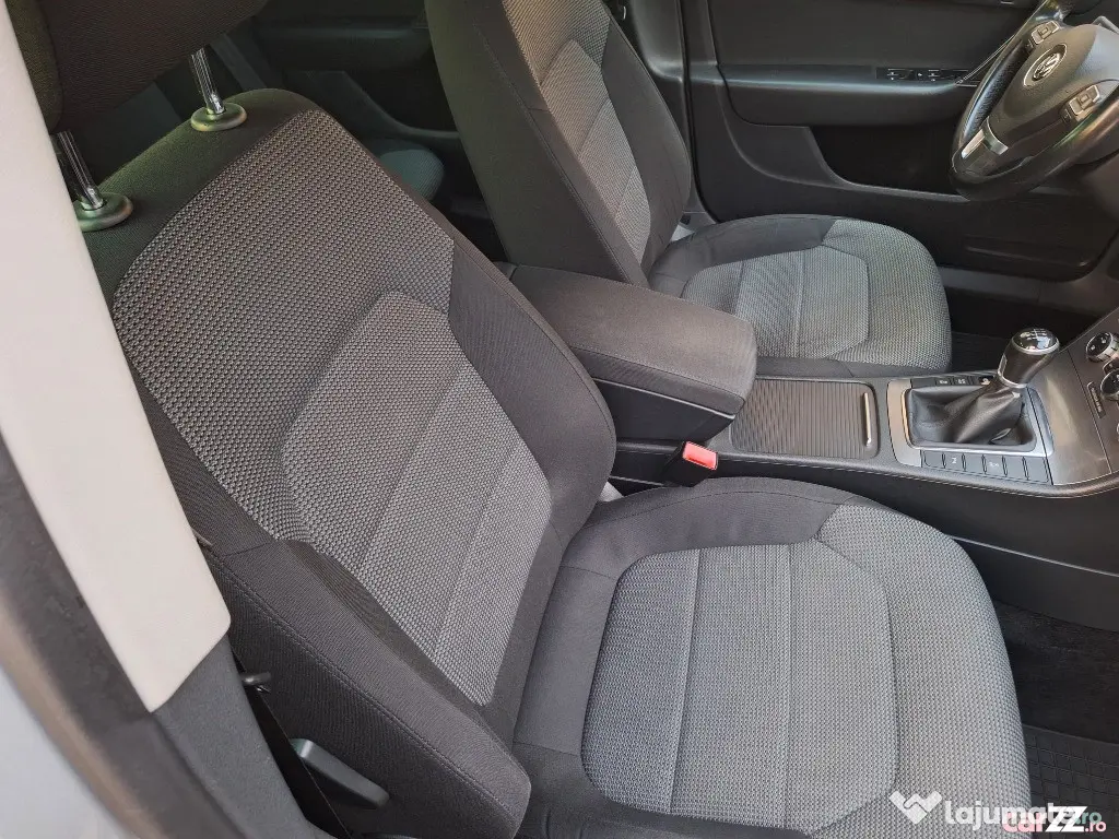 VW Passat B7 2.0 TDI 140CP 2014 169900 km 1 Prop RO 2 Seturi Roti