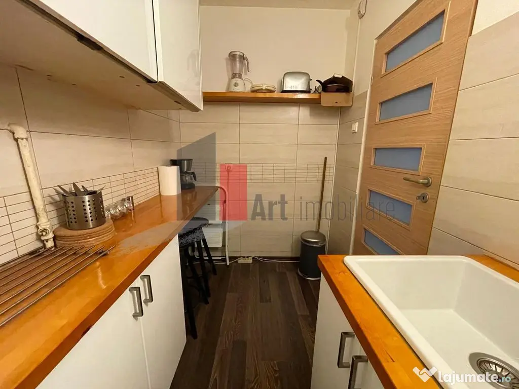 APARTAMENT 2 CAMERE -SALA PALATULUI