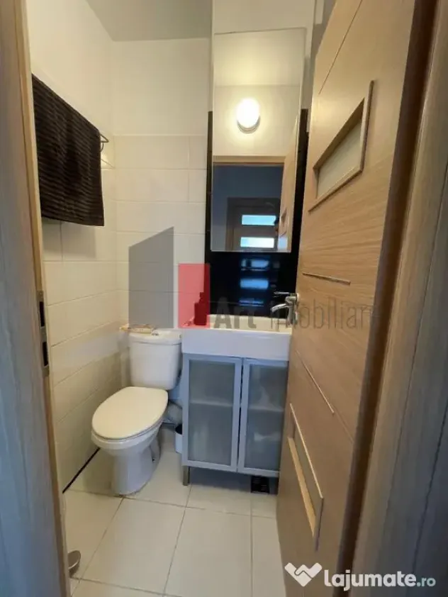 APARTAMENT 2 CAMERE -SALA PALATULUI