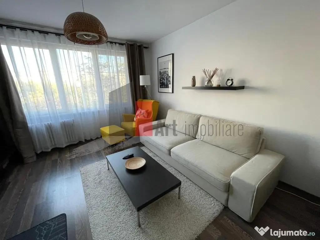APARTAMENT 2 CAMERE -SALA PALATULUI