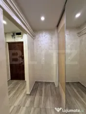 Apartament de vanzare, 2 camere decomandat, parter, Micro 13 