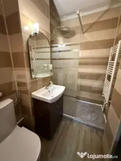 Apartament de vanzare, 2 camere decomandat, parter, Micro 13 