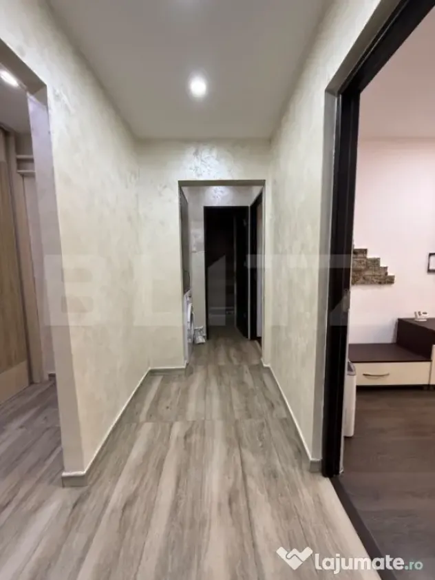 Apartament de vanzare, 2 camere decomandat, parter, Micro 13