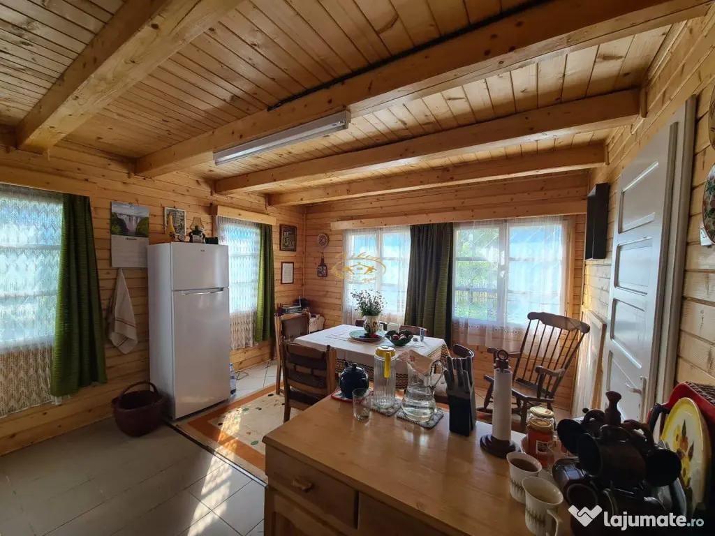 Casa de vacanta (Izvoru Muresului, str. Fazakas)