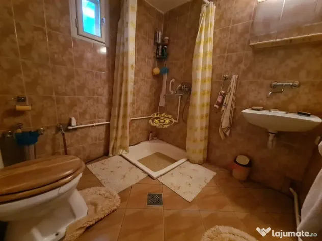 Casa de vacanta (Izvoru Muresului, str. Fazakas)