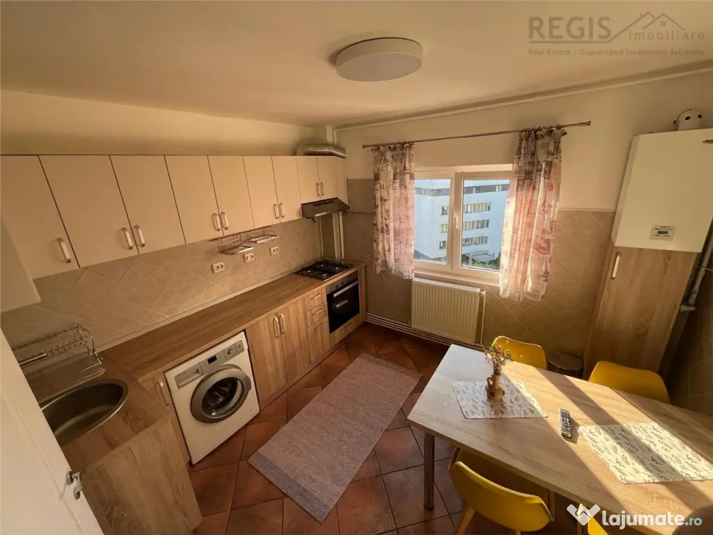 Apartament 3 camere decomandat | Loc de parcare | Harmanului