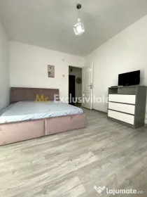 Garsoniera in Mioveni, zona centrala situata la etajul 2 ...