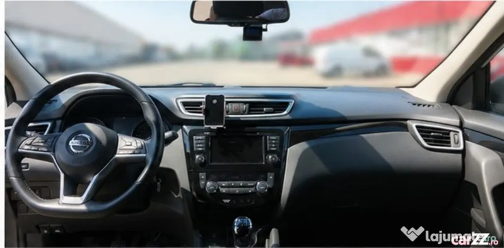 Nissan Qashqai 2021 1.3 benzină