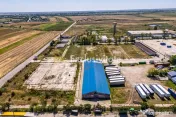 Teren industrial 16.000 mp lângă Autostrada A1 – Căt... 