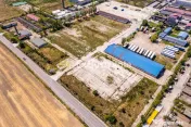 Teren industrial 16.000 mp lângă Autostrada A1 – Căt... 